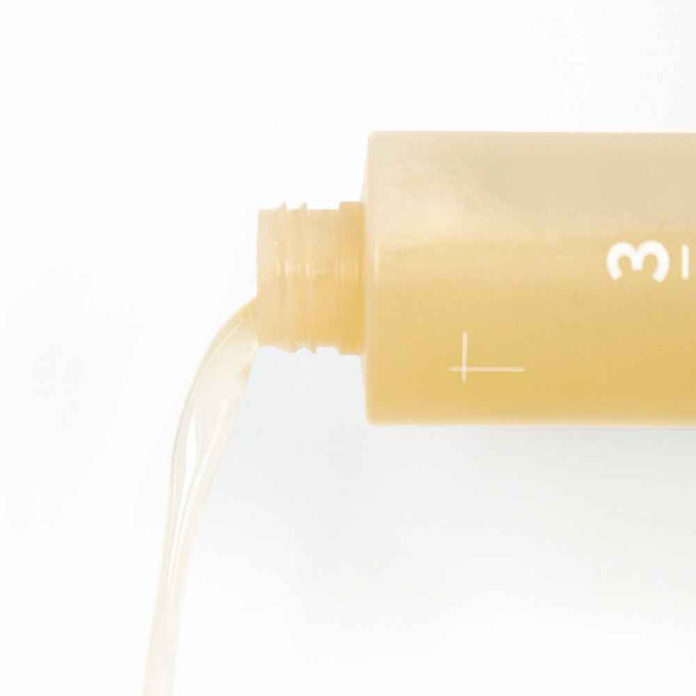 Numbuzin - No. 3 Super Glowing Essence Toner 200ml